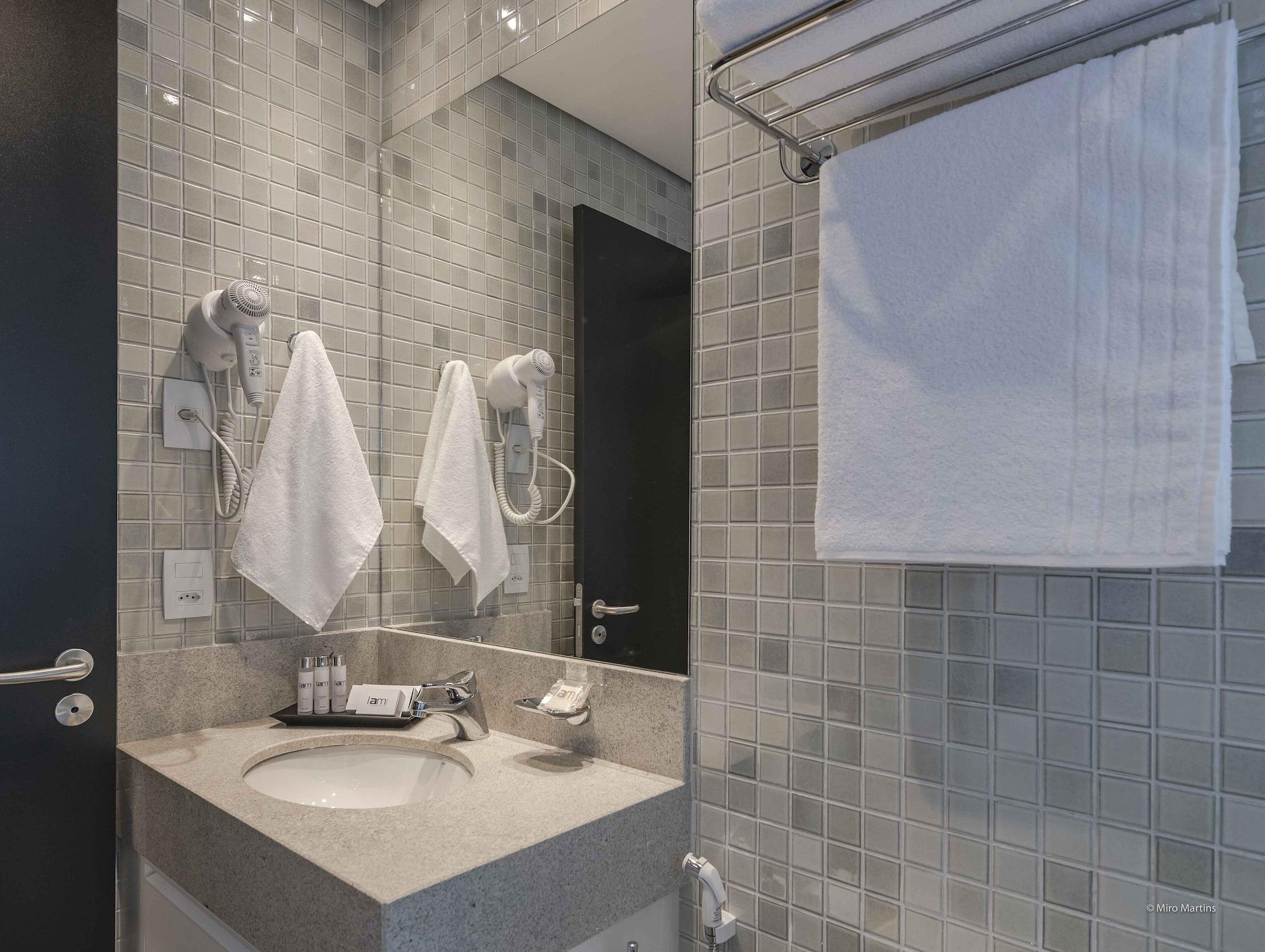 I Am Design Hotel Campinas By Hotelaria Brasil Exteriör bild