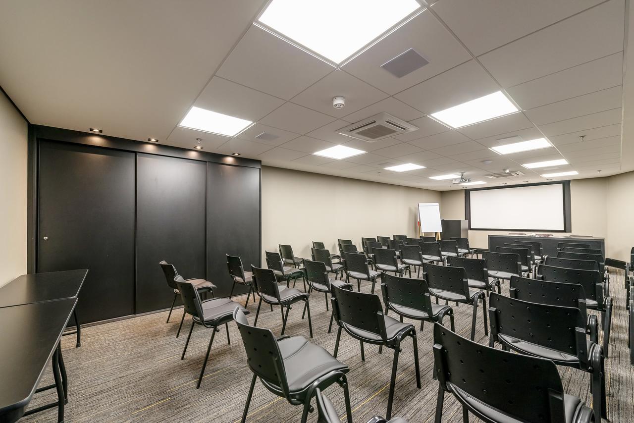 I Am Design Hotel Campinas By Hotelaria Brasil Exteriör bild